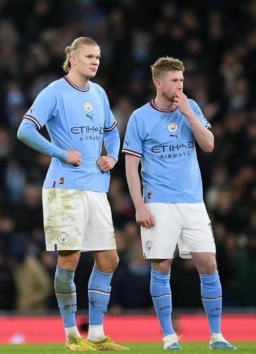 开云体育在线-汉堡大手笔，豪掷欧元引援的简单介绍