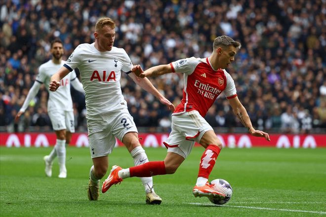 包含托特纳姆热刺客场取胜，稳固英超前八的词条