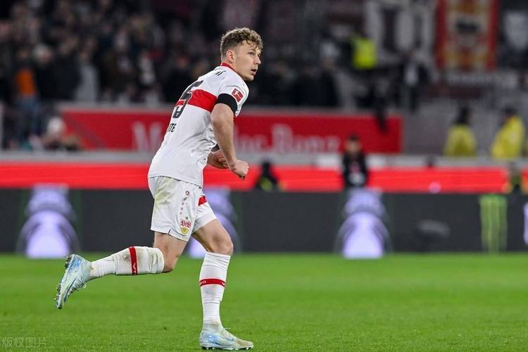 斯图加特客场争胜，力夺关键胜利