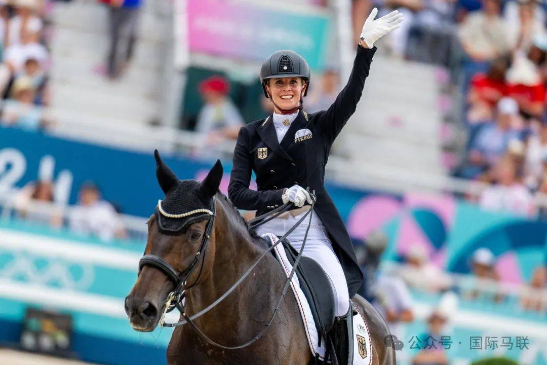 杰西卡因伤退出剩余比赛时间的简单介绍