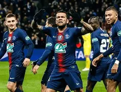 圣埃蒂安客场逆转尼姆，继续追赶积分榜前四的简单介绍