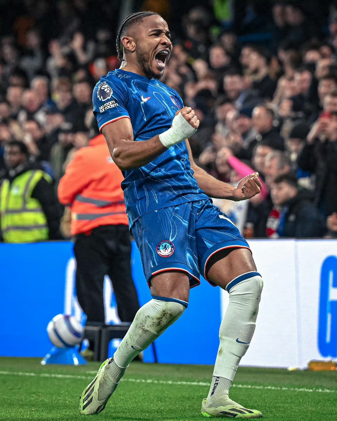 开云体育中国-切尔西遭遇客场滑铁卢，英超前四岌岌可危的简单介绍