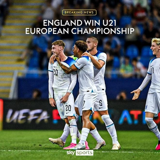 开云官网-欧洲强队对垒：英格兰与西班牙争夺霸主地位的简单介绍