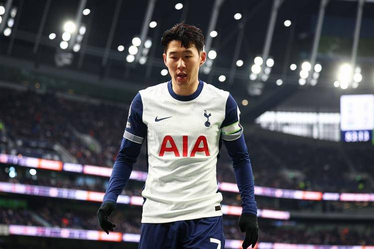 开云体育在线-拜仁力克切尔西，孙兴慜帽子戏法德甲