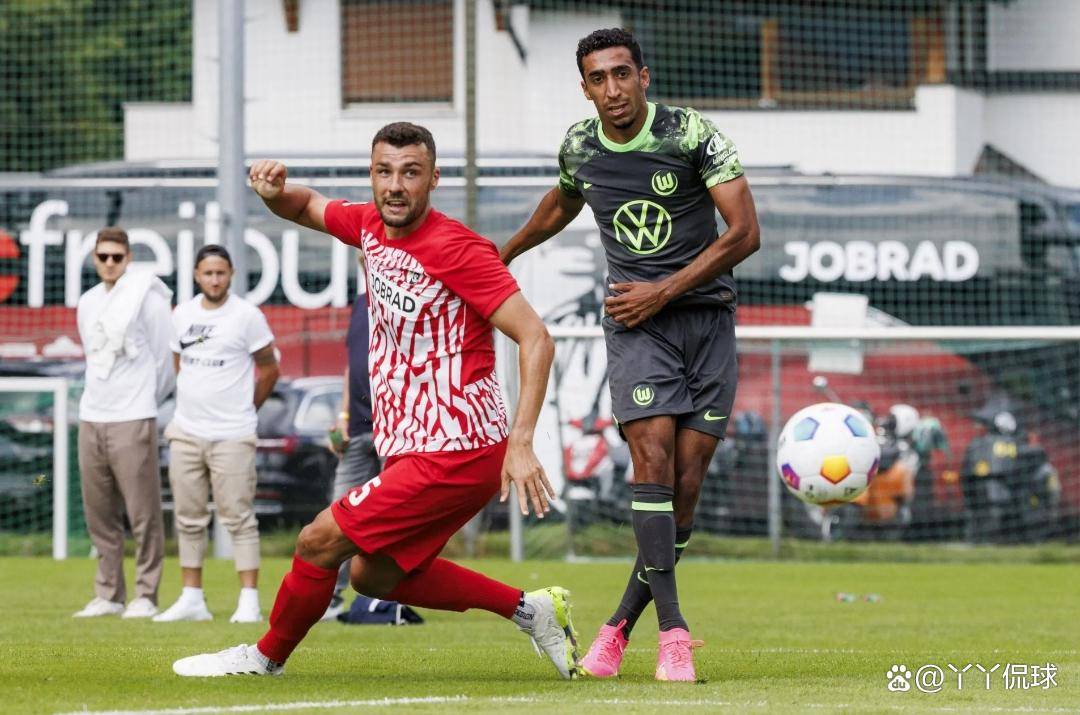 沃尔夫斯堡惊险取胜，逆转战胜对手