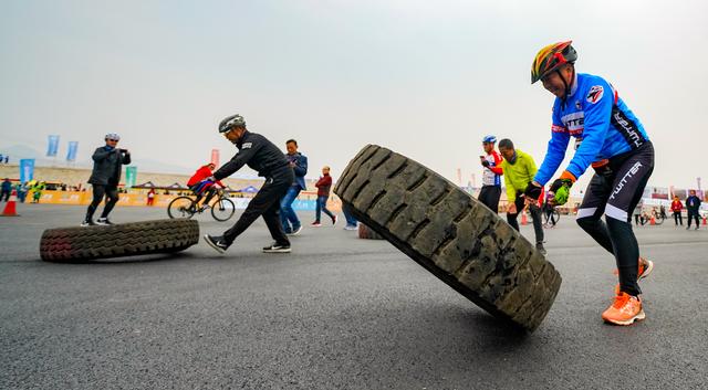 激烈对战再掀热潮，谁将脱颖而出取胜的简单介绍
