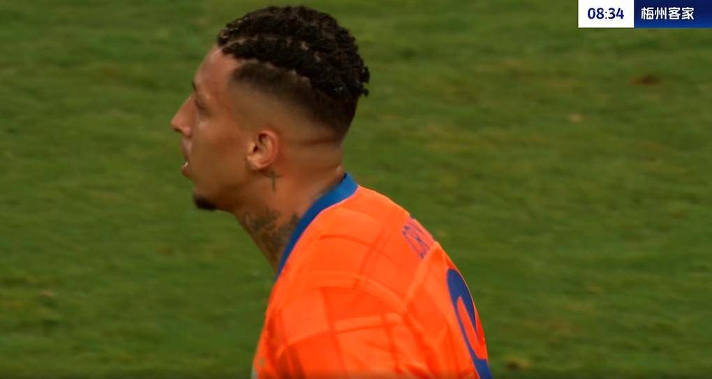 开云体育平台APP-瓦拉多利德客场大胜，稳坐积分榜中游位置的简单介绍