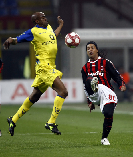 关于切沃取得胜利，赛季表现逐渐好转的信息