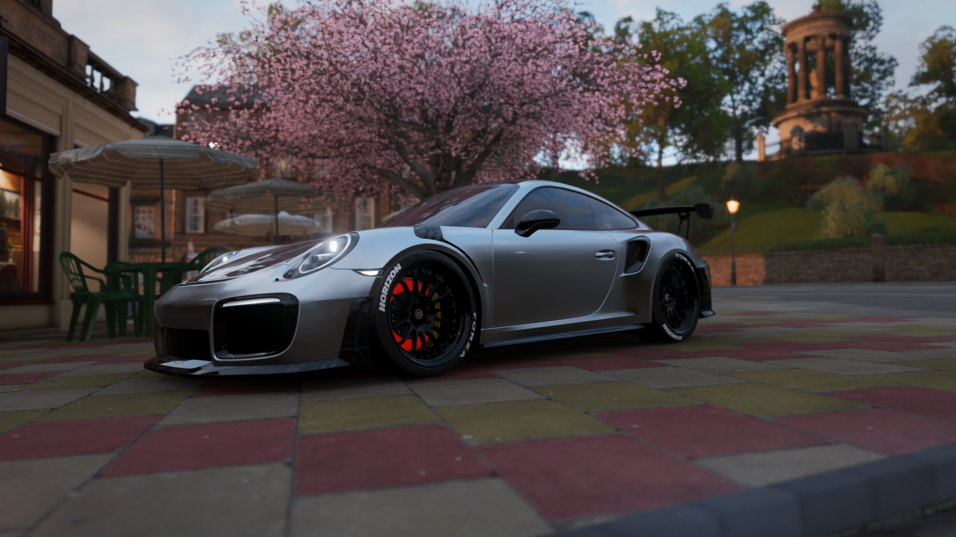 篮下风暴与绿茵铁蹄，当体育巅峰的意志在隔空共振