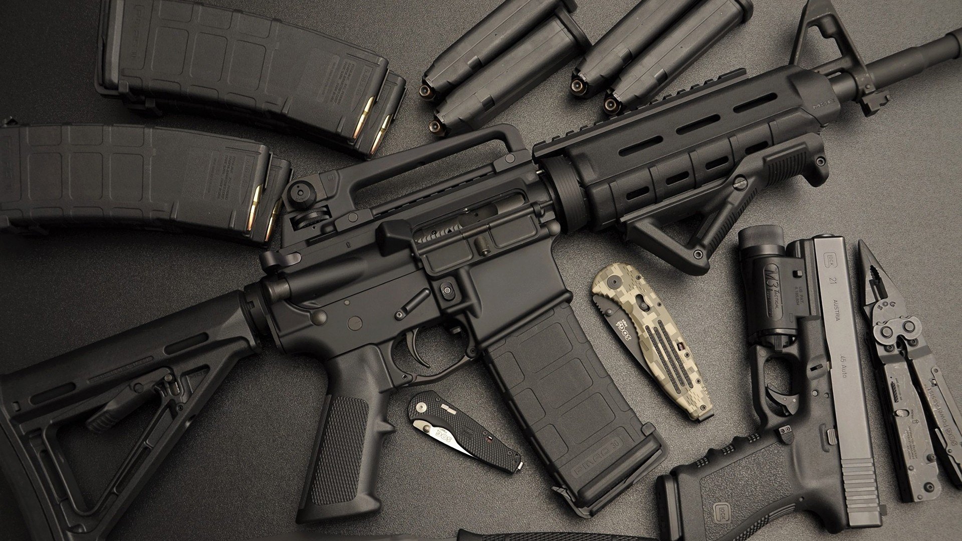 霓虹与咆哮，保罗的街道赛封神之夜